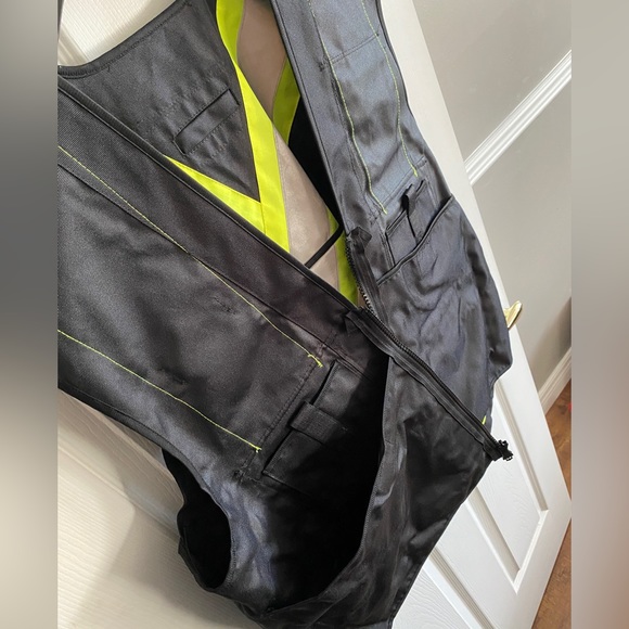 Supervisor Safety Vest - Picture 5 of 6